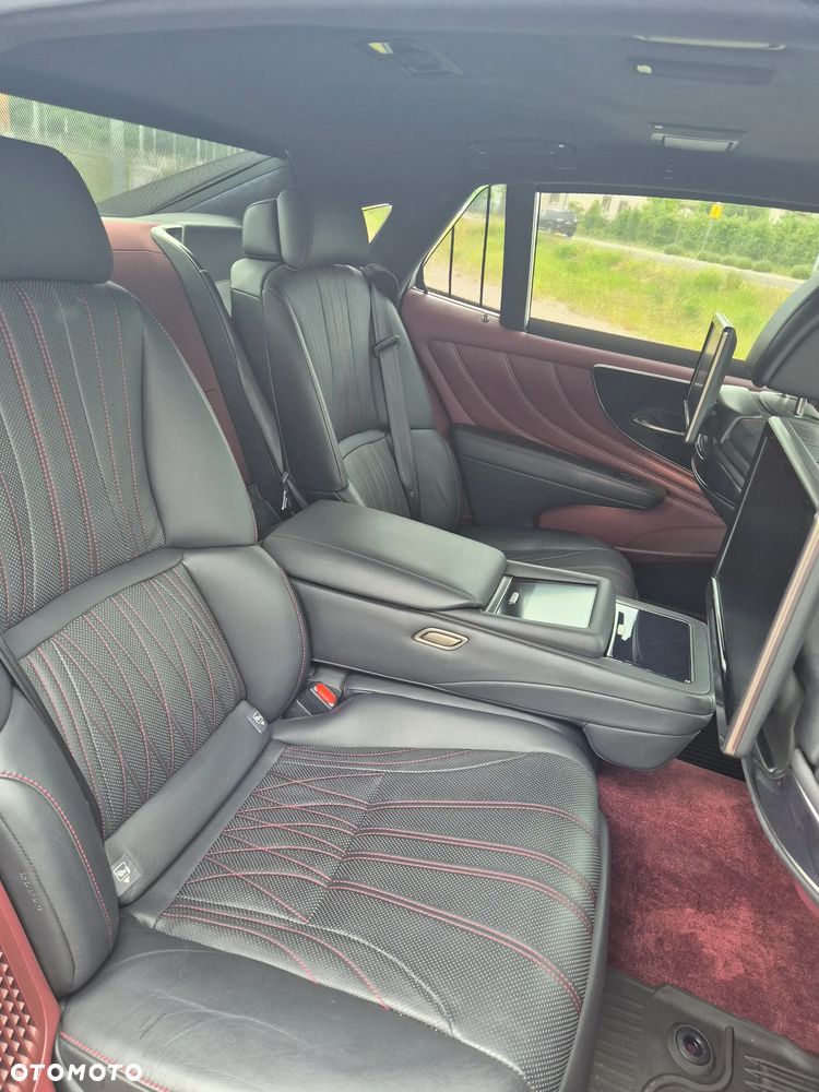 Lexus LS 500h Omotenashi AWD - 25
