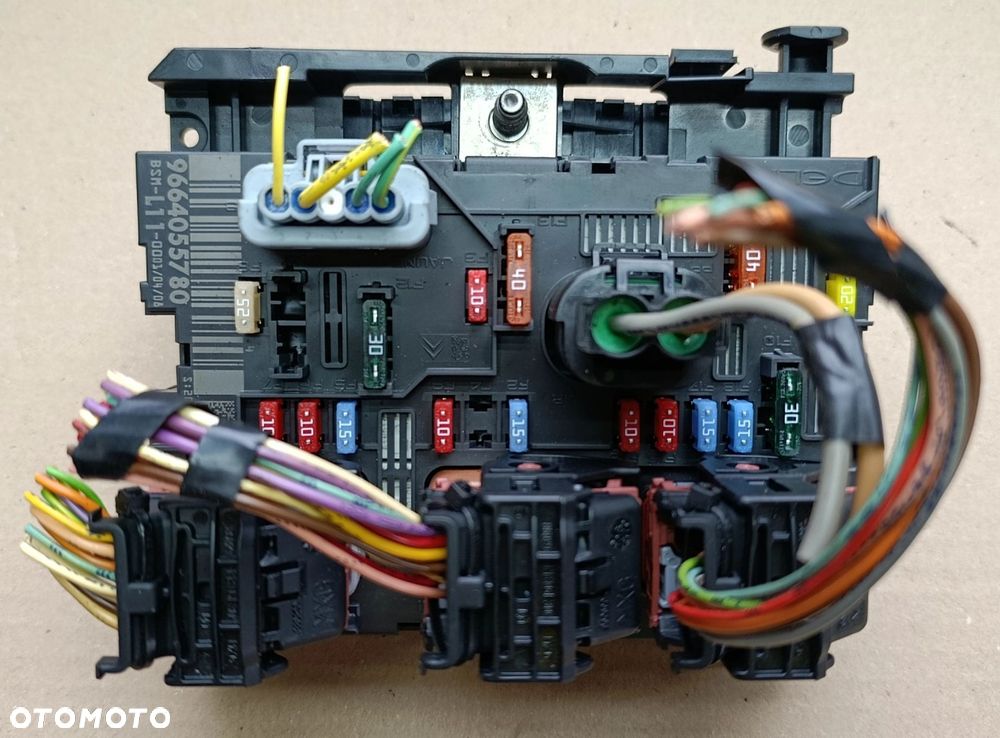 . 207 BSM L11 wtyczki Peugeot - 1