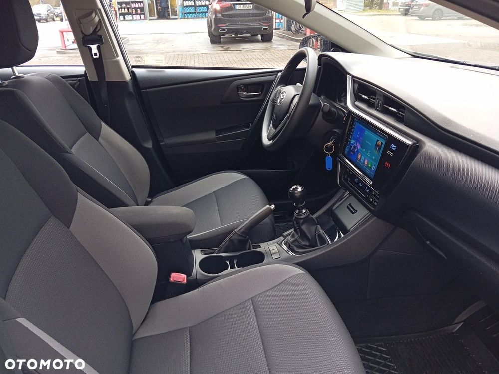 Toyota Auris 1.33 VVT-i Active - 13