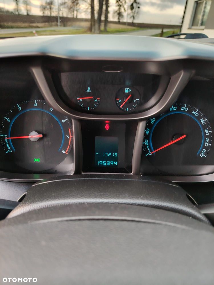 Chevrolet Orlando - 19