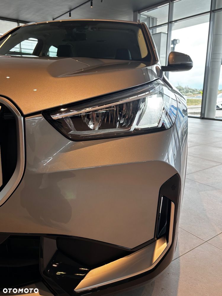 BMW X1 sDrive20i mHEV xLine sport - 10