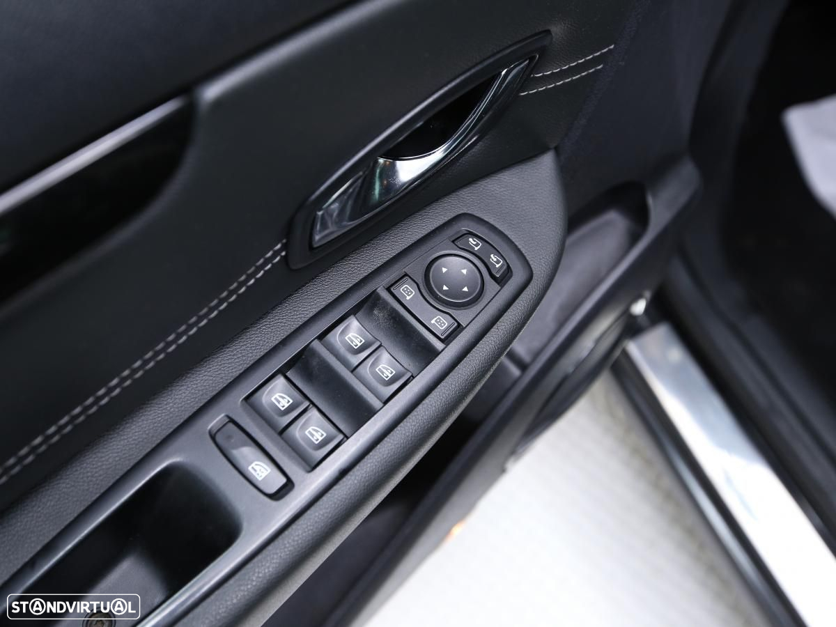 Renault Mégane Scénic - 21