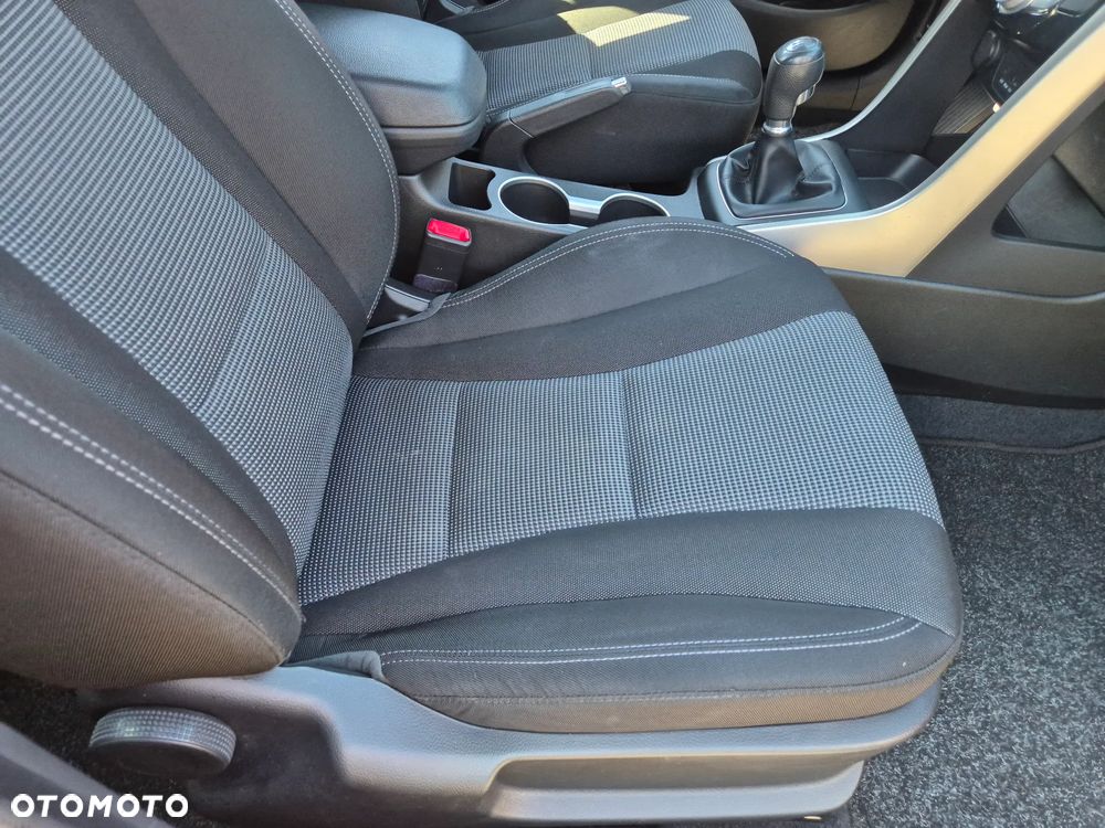 Hyundai i30 1.4 Style - 14