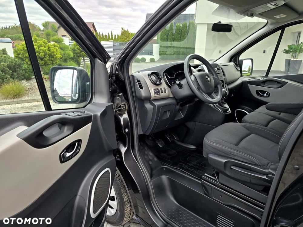 Renault Trafic - 8