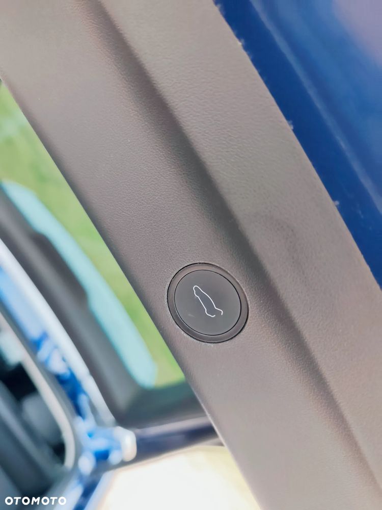 Tesla Model Y Standard - 16