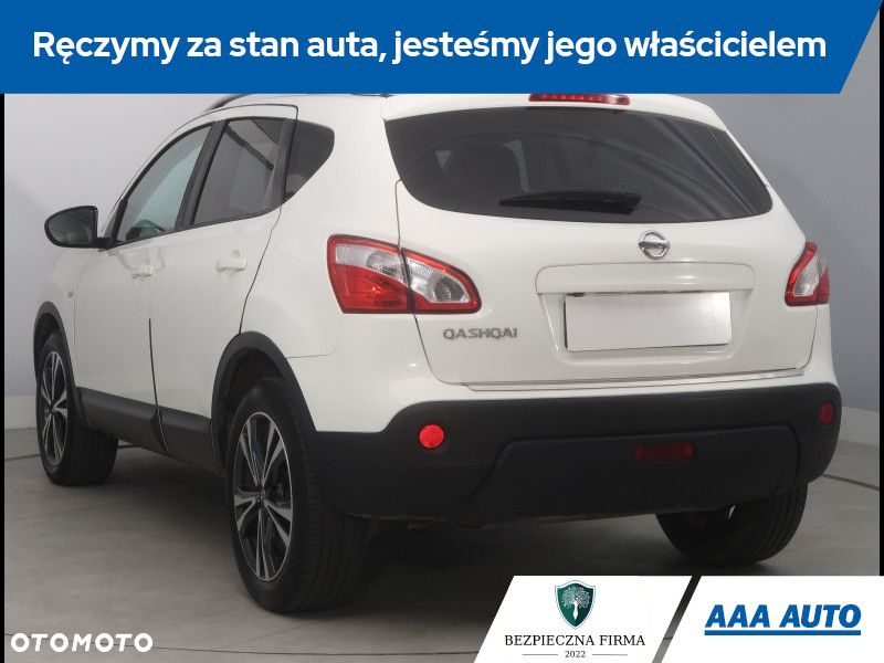 Nissan Qashqai - 5