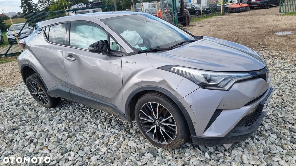 Toyota C-HR Style Selection - 21