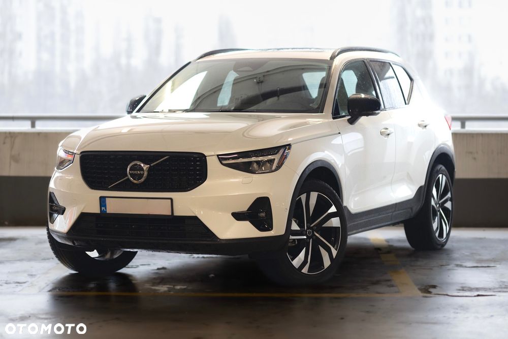 Volvo XC 40 B5 AWD Ultimate Bright