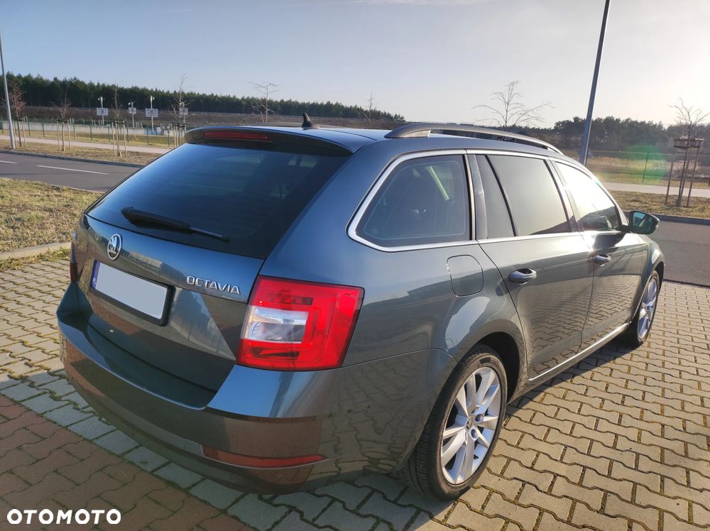 Skoda Octavia 2.0 TDI Style - 13