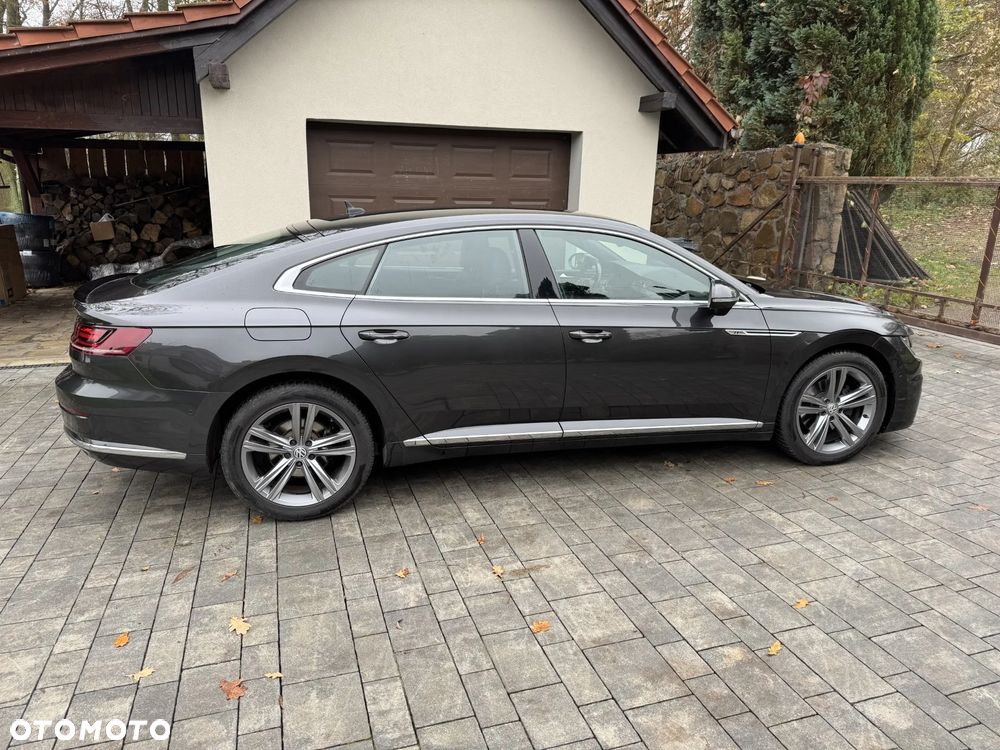 Volkswagen Arteon 2.0 TDI SCR R-Line DSG - 15