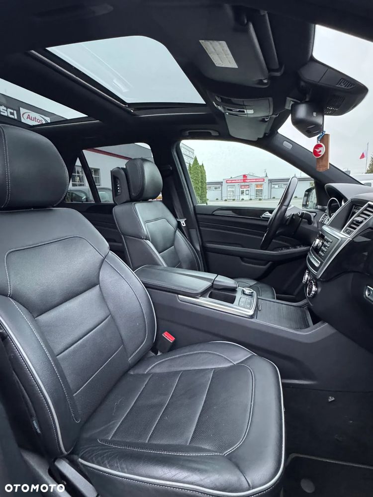 Mercedes-Benz ML - 19