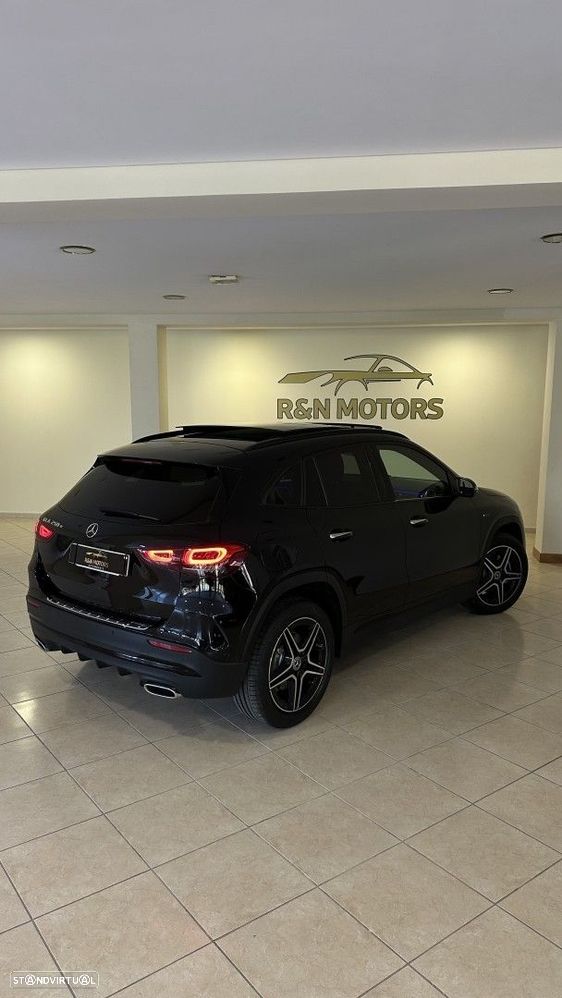 Mercedes-Benz GLA 250 - 9