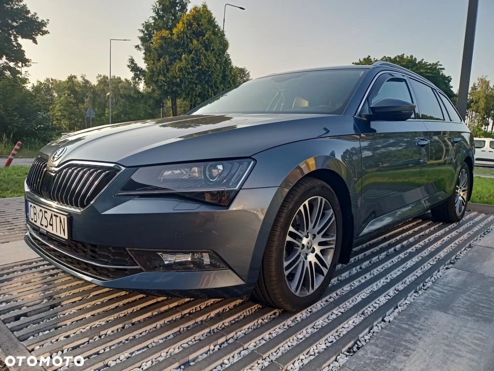 Skoda Superb 2.0 TDI 4x4 DSG Sportline - 12