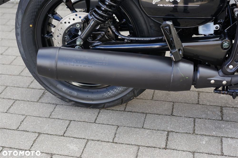 Hyosung GV - 9