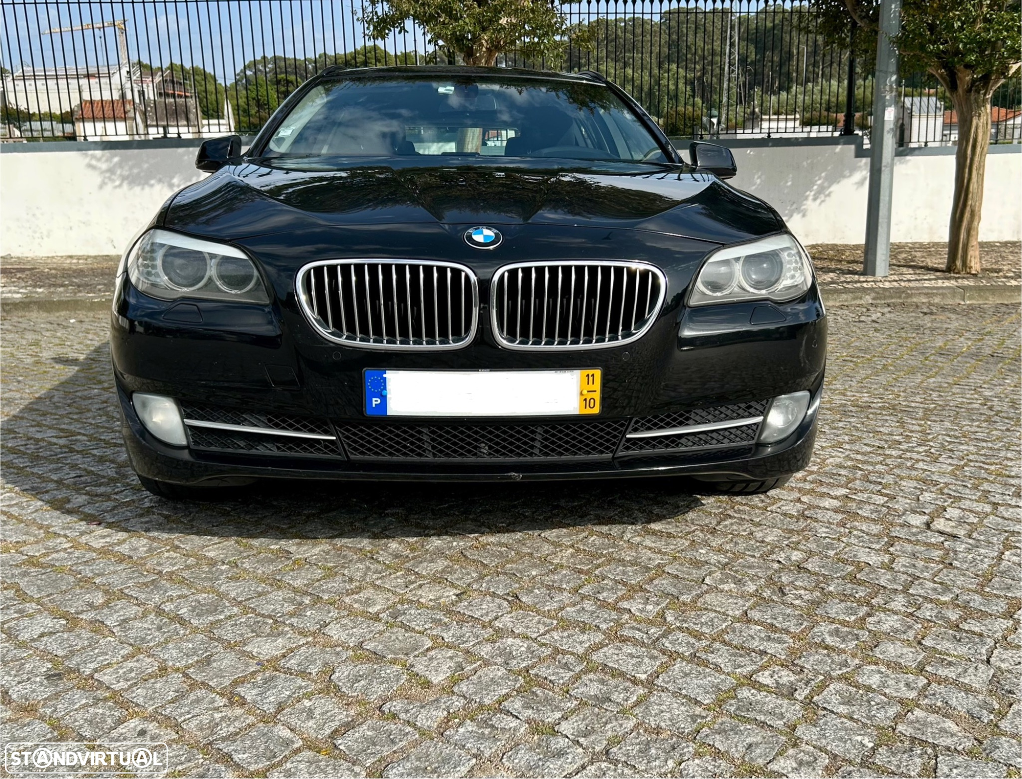 BMW 520 d Line Luxury Auto - 2
