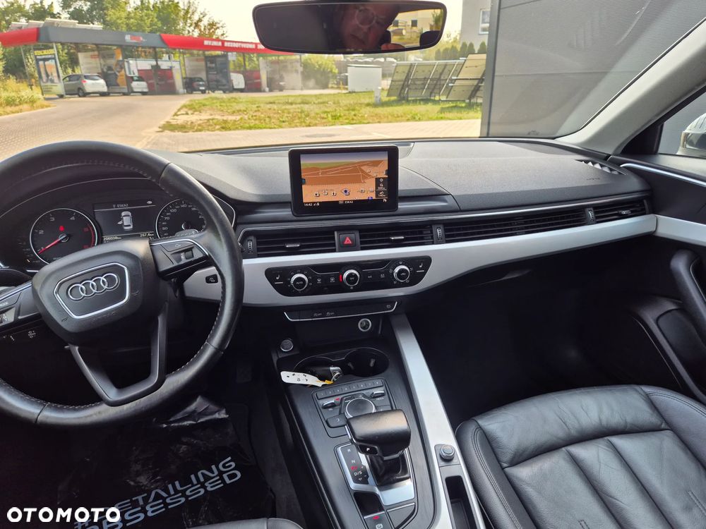 Audi A4 Avant 2.0 TDI ultra S tronic - 27