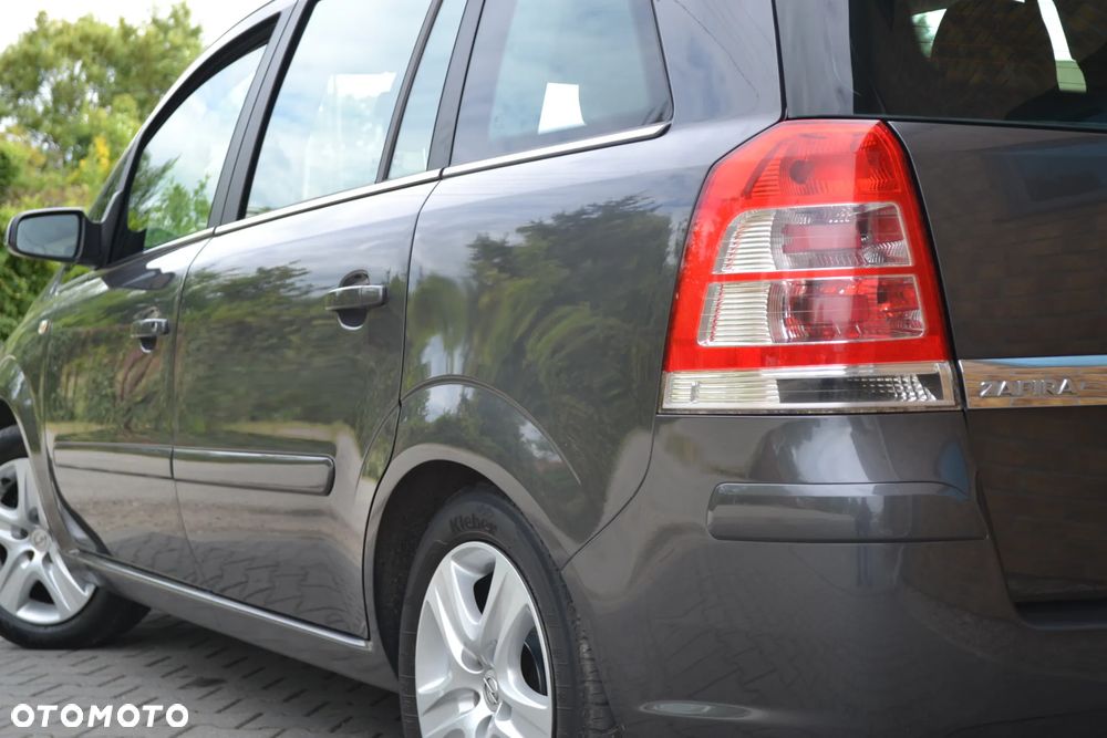 Opel Zafira 1.6 ecoFLEX Family - 16