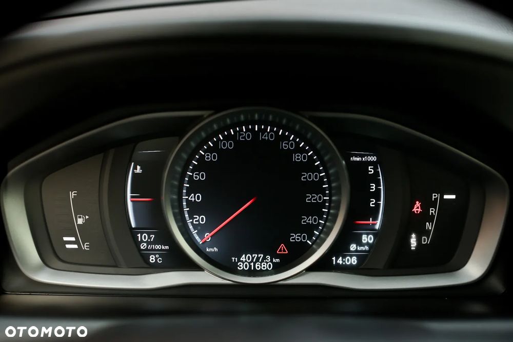 Volvo XC 60 D3 Geartronic Ocean Race - 30