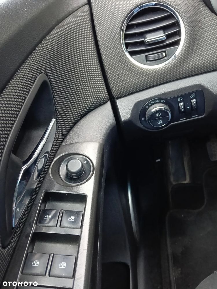Chevrolet Cruze 2.0 LTZ - 6
