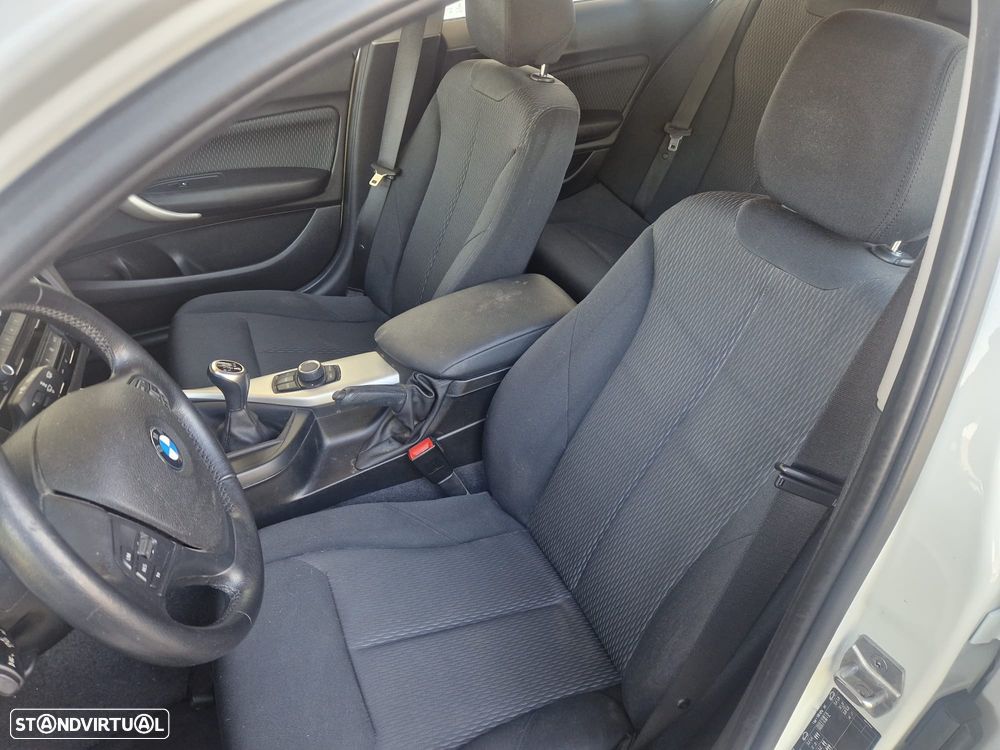 BMW 118 i Line Urban - 8