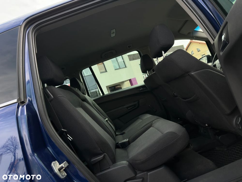 Opel Zafira 1.8 - 13