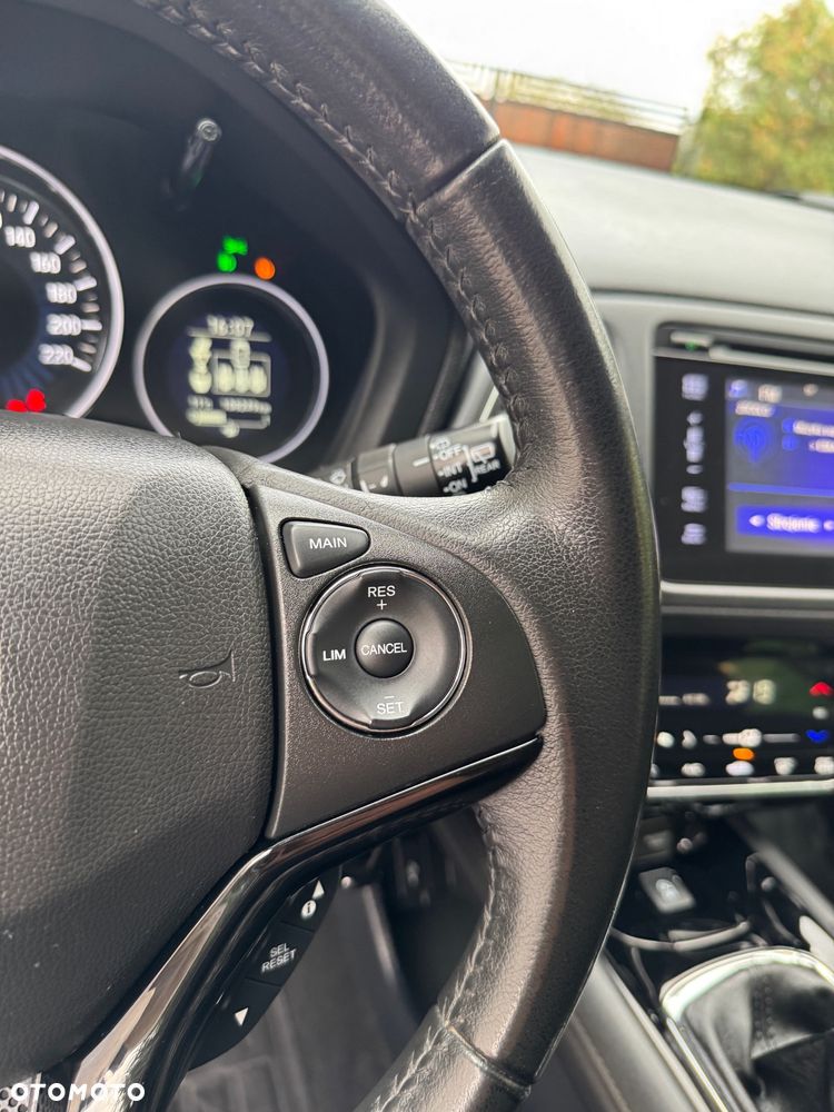 Honda HR-V 1.6 i-DTEC Executive - 17