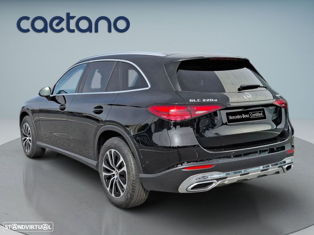 Mercedes-Benz GLC 220 d 4Matic — fotografia 6