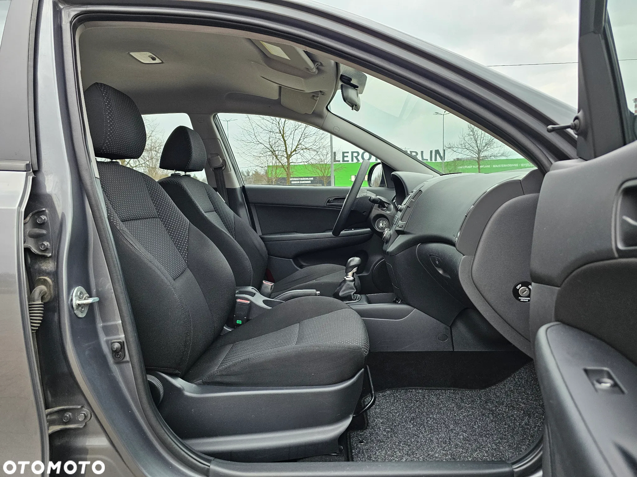 Hyundai i30 1.4 FIFA WM Edition - 17