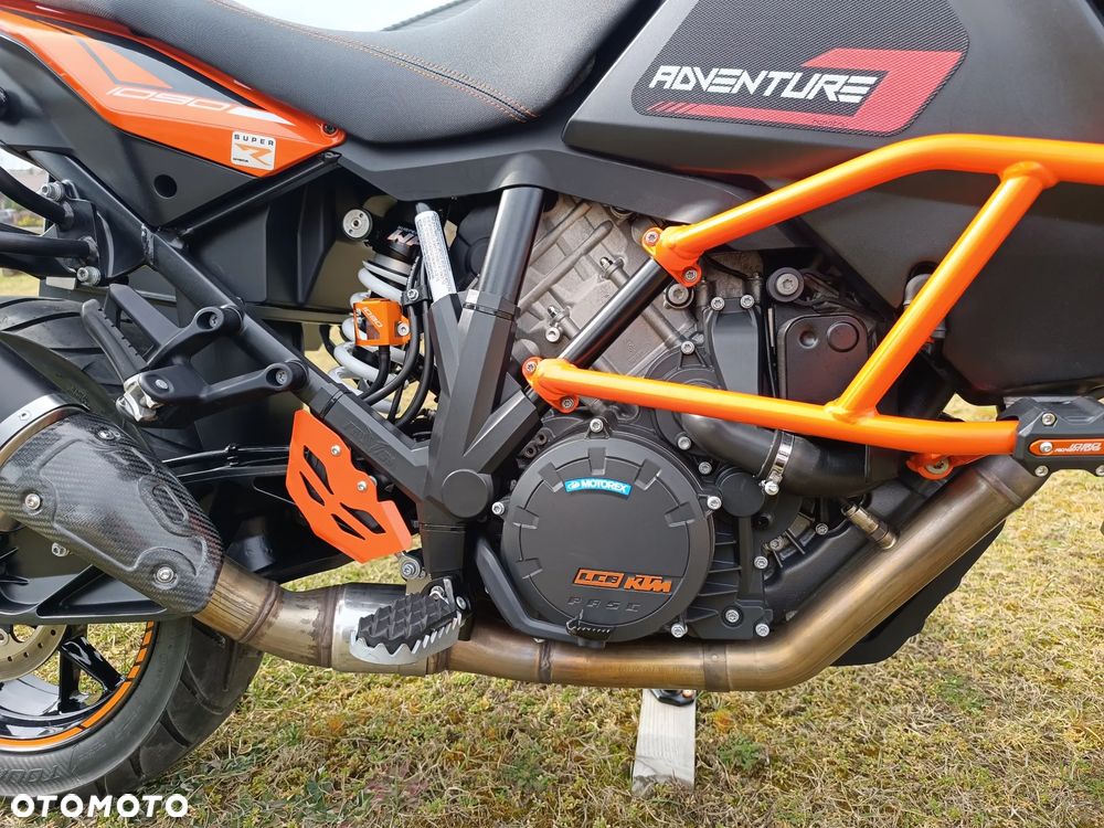 KTM Adventure - 16