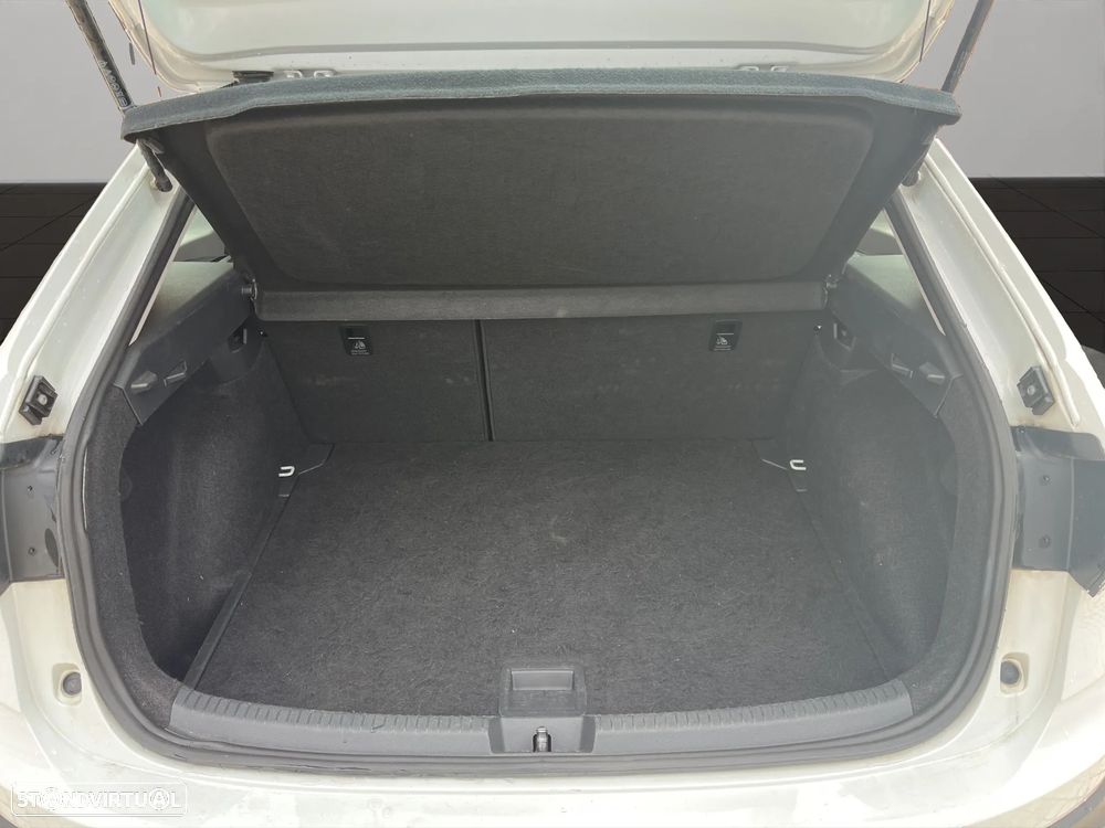 VW Taigo 1.0 TSI Life DSG - 19