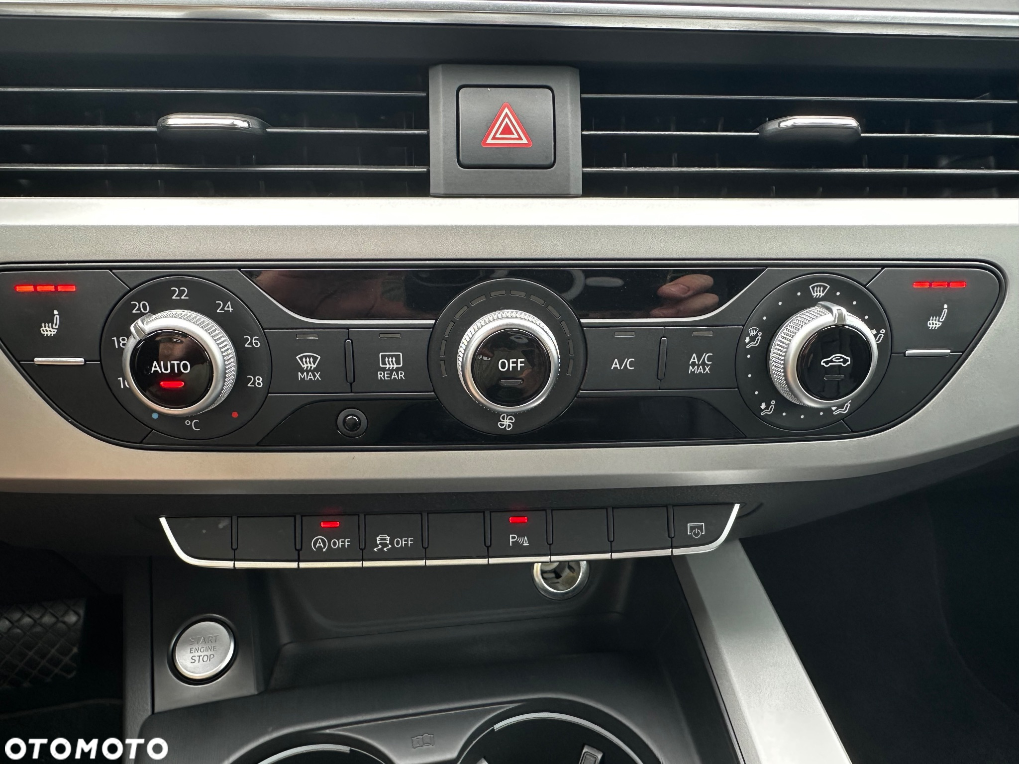 Audi A4 2.0 TDI Design S tronic - 12
