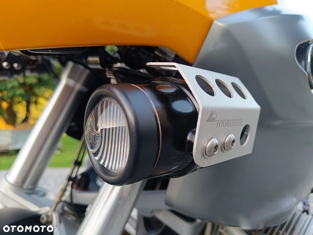 BMW R - 19