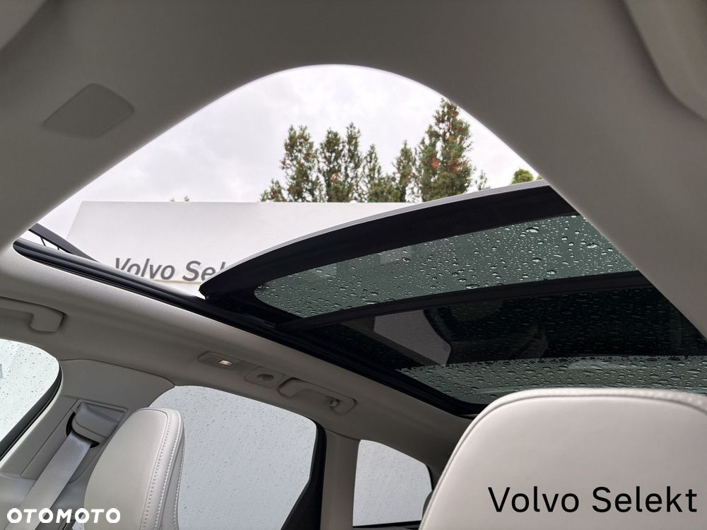 Volvo XC 60 2025