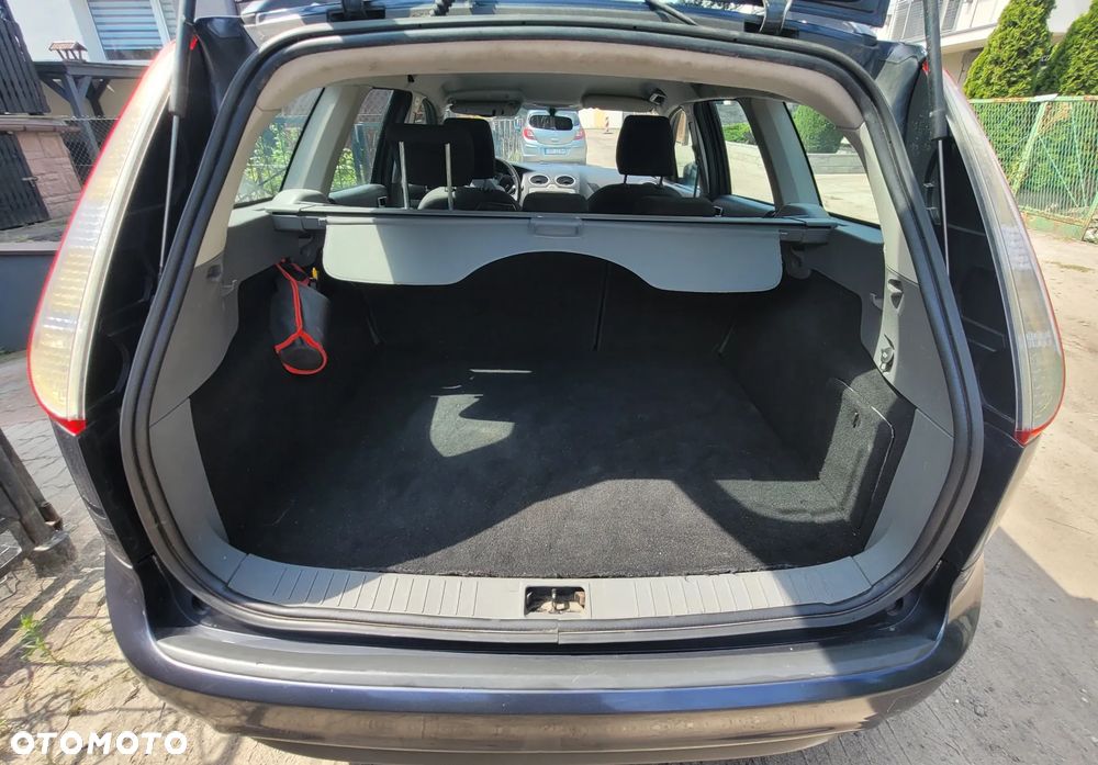 Ford Focus 1.6 TDCi cDPF Trend - 5