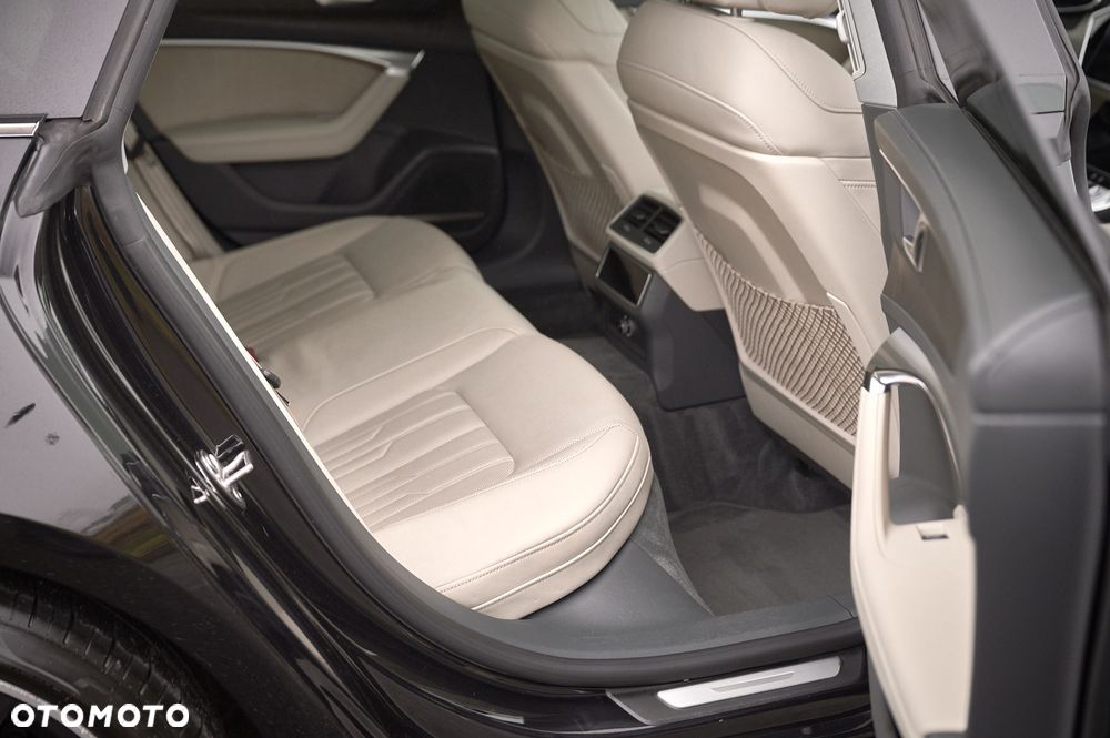 Audi A7 Sportback - 23