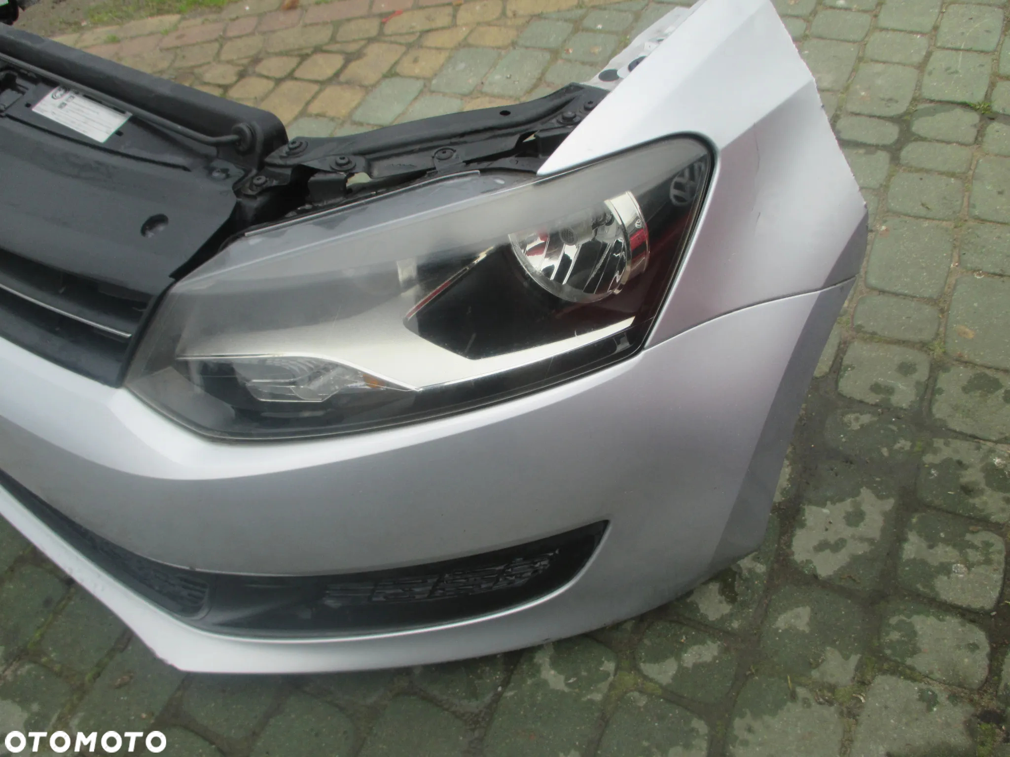 Pas chłodnica lampy zderzak chlodnica VW POLO V - 7