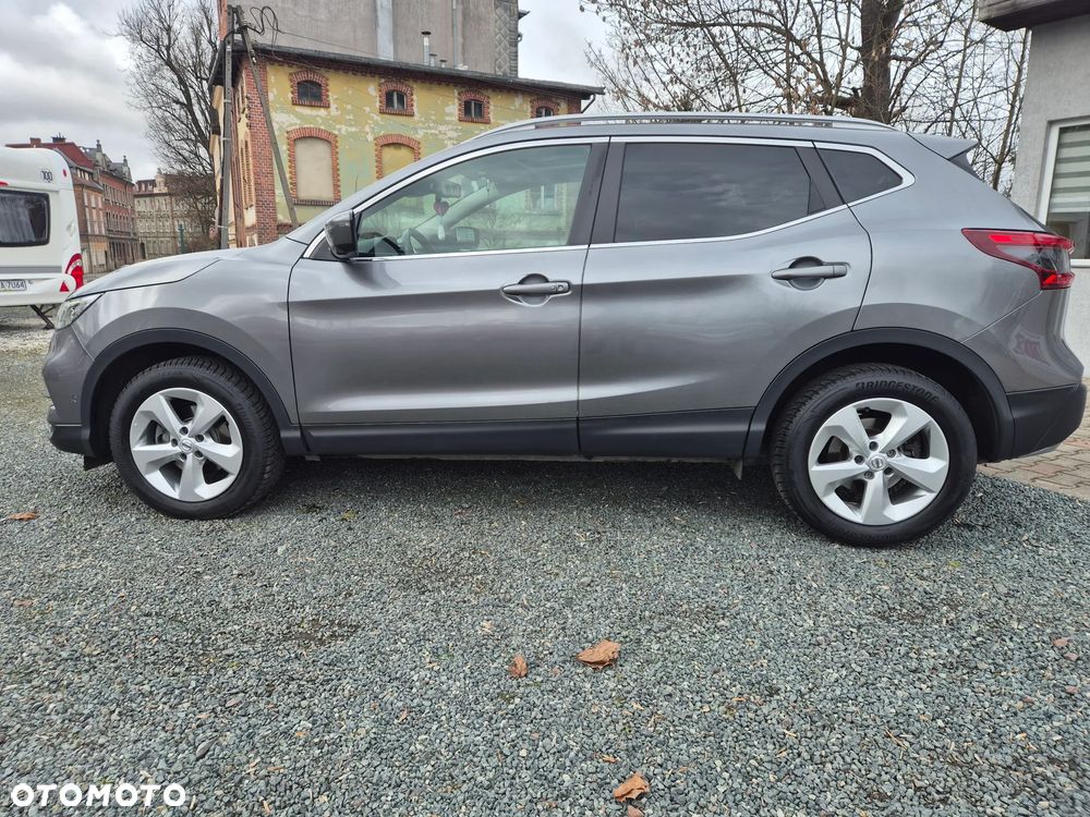 Nissan Qashqai - 11