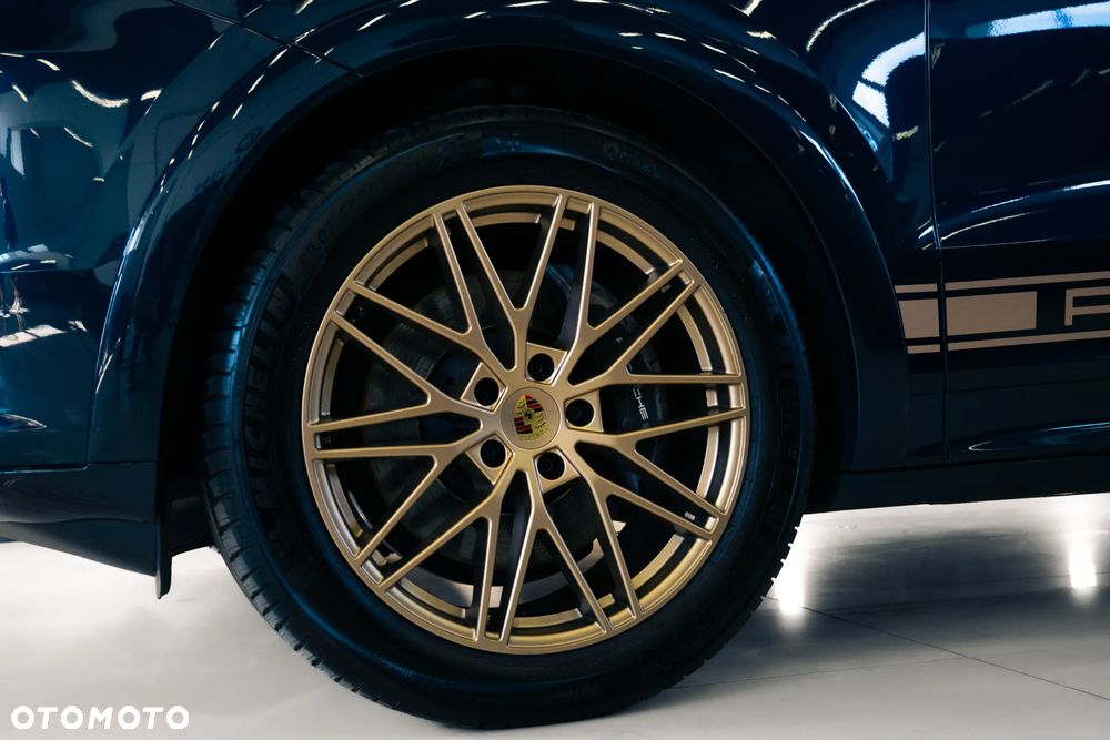 Porsche Cayenne Standard - 6