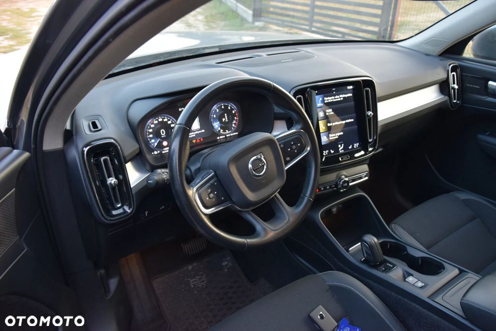 Volvo XC 40 T4 Geartronic Momentum - 12