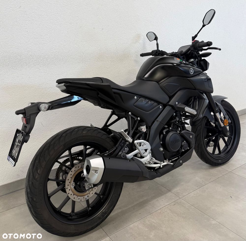 Yamaha MT - 5