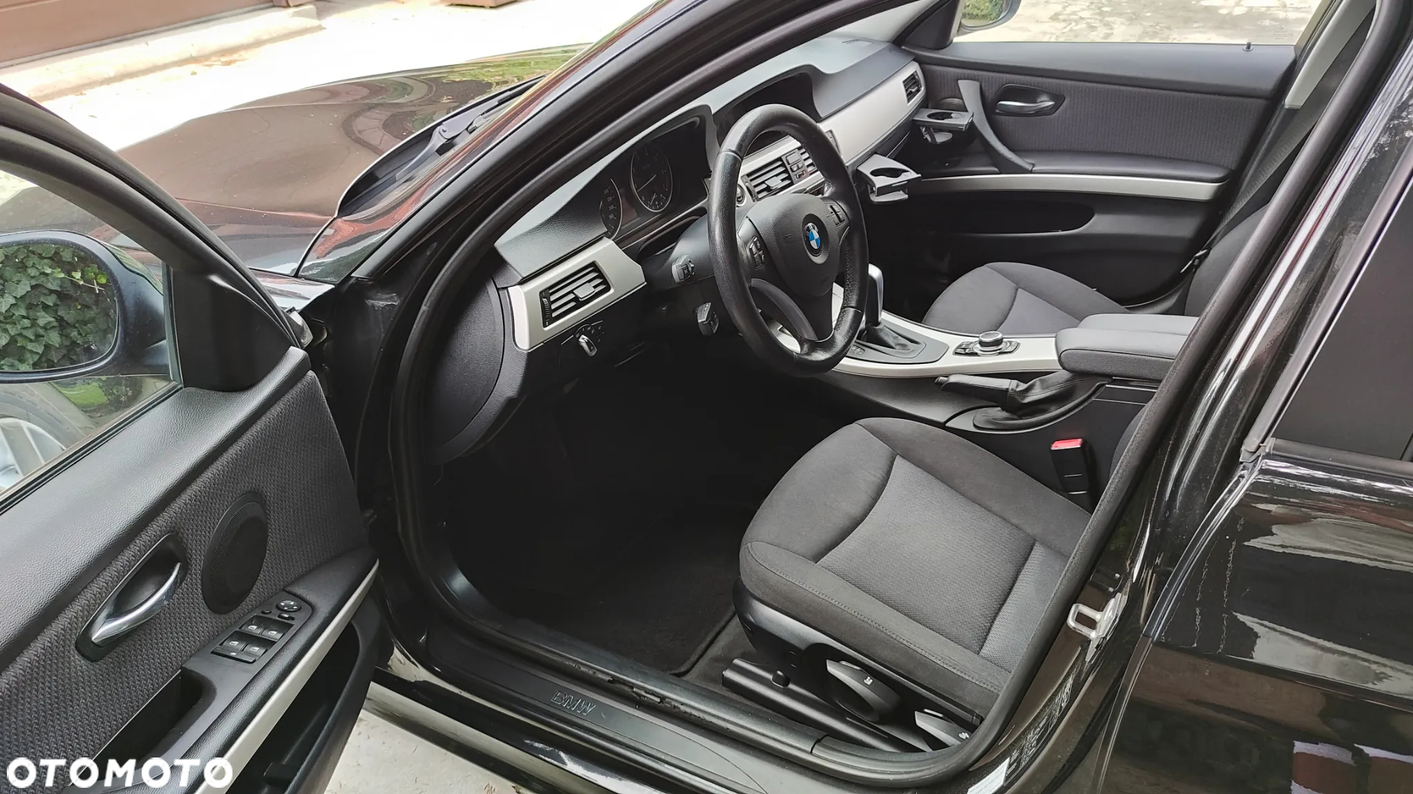 BMW Seria 3 - 16