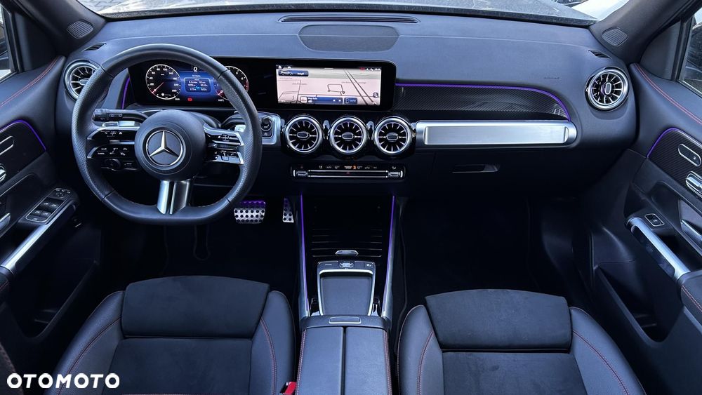 Mercedes-Benz GLB - 18