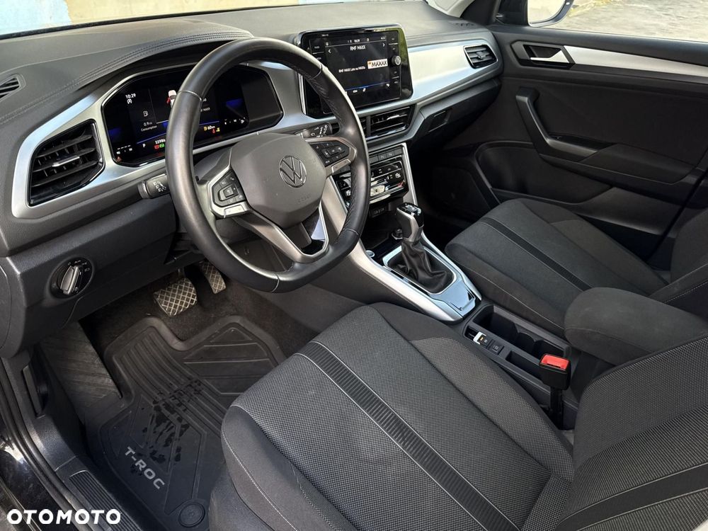 Volkswagen T-Roc - 7