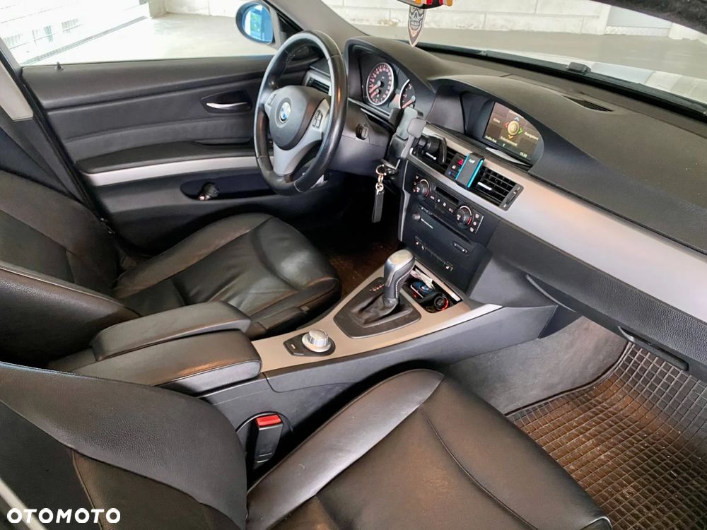 BMW Seria 3 - 13