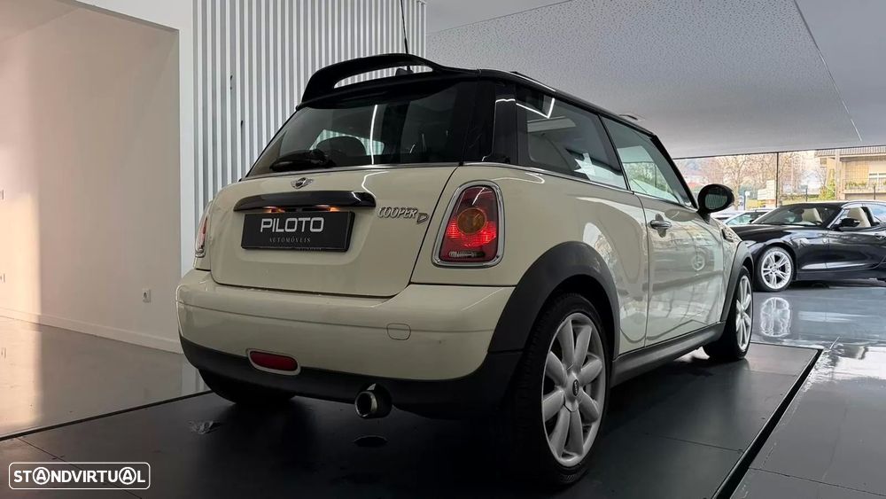 MINI 3 Portas Cooper D - 10