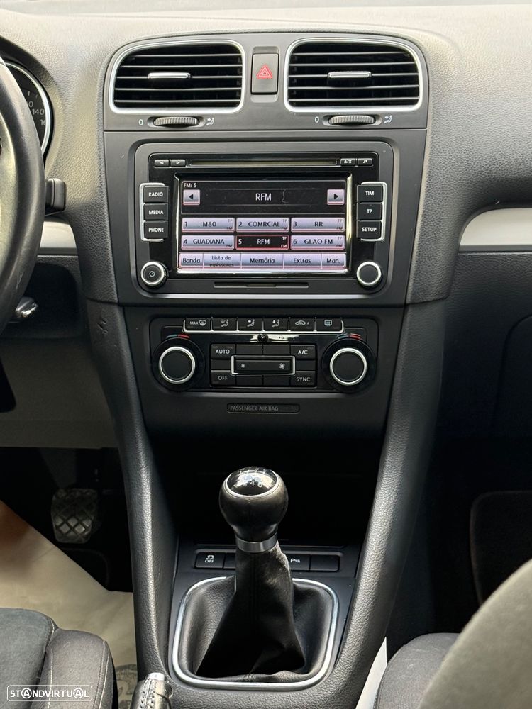 VW Golf 1.4 TSi Highline - 12