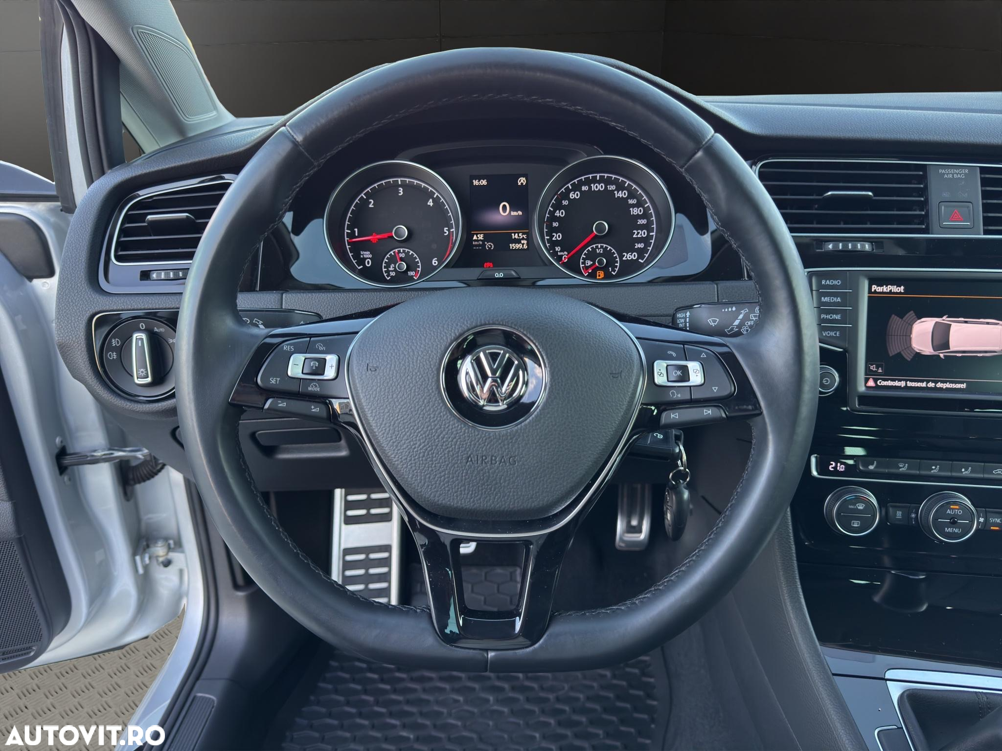 Volkswagen Golf Variant 2.0 TDI BlueMotion Technology Allstar - 7