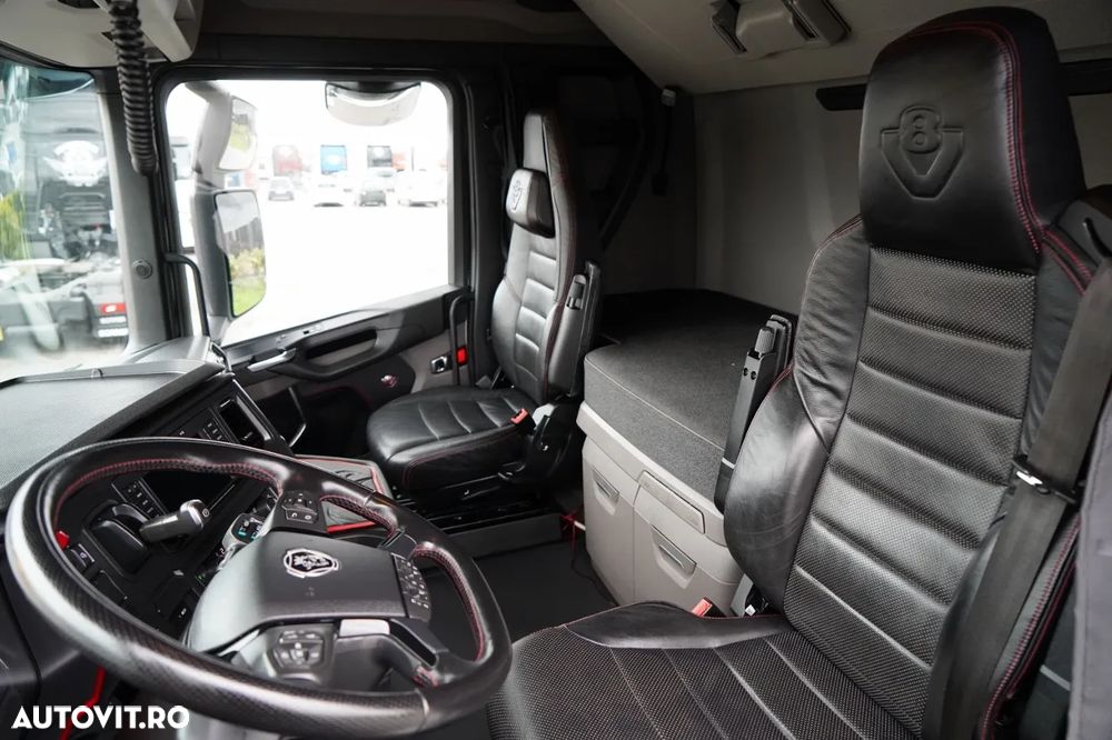 Scania S 530 / V8 / RETARDER / I-PARK COOL / PLATĂ JOSĂ / PIELE / - 25