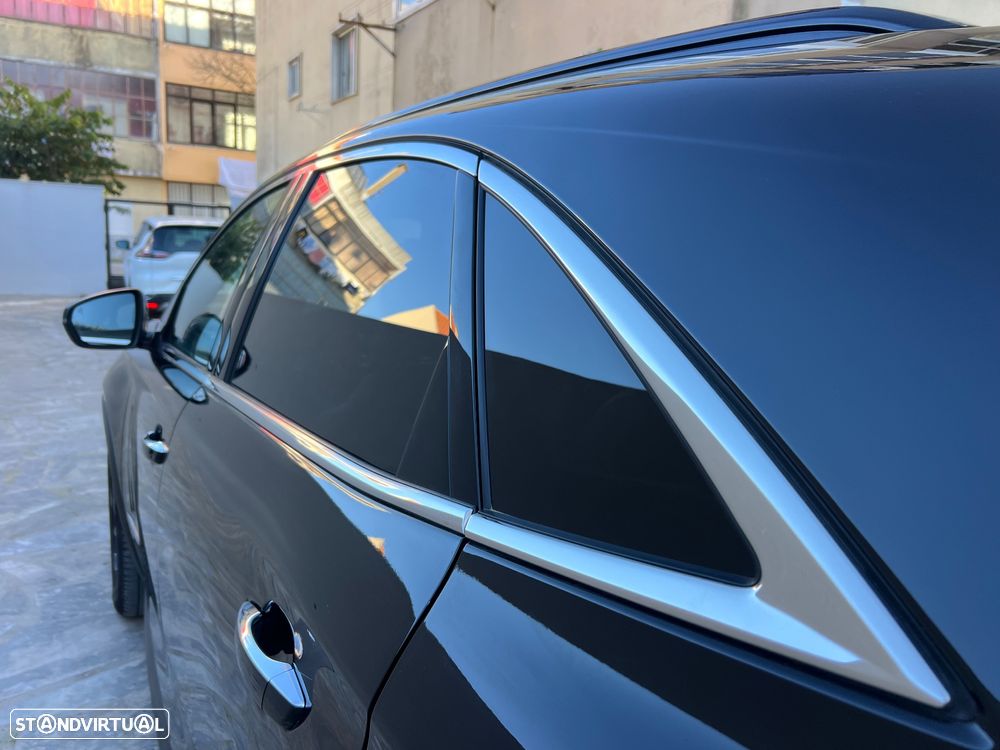 DS DS7 Crossback E-Tense Performance Line EAT8 - 16