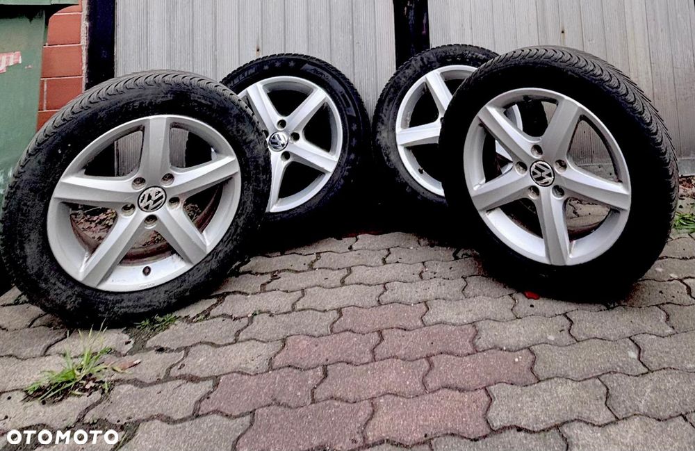 Volkswagen Passat - 14
